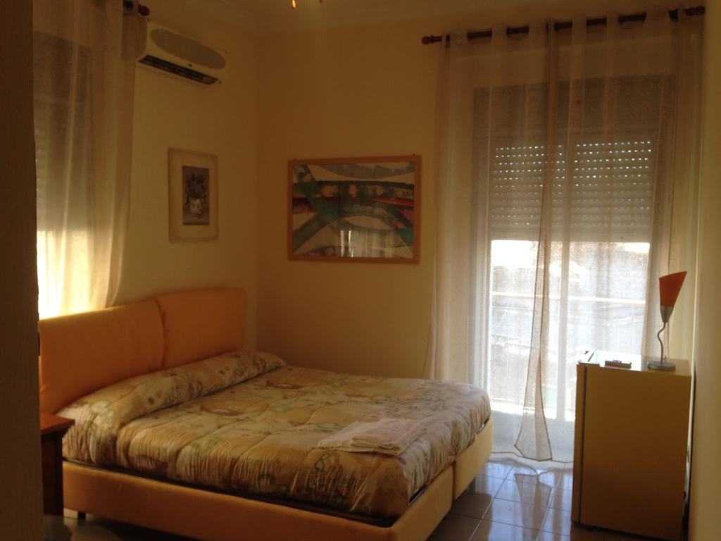 B&B Bordighiera Catania Exterior foto
